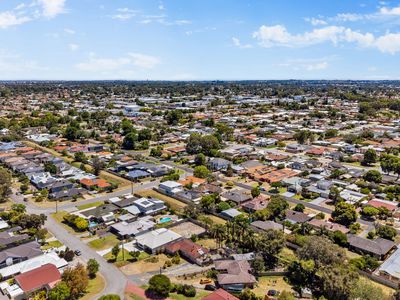 8 Parklands Square, Riverton