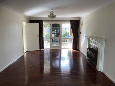 783 Elgar Road, Doncaster