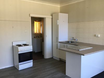 2 / 162 Pur Pur Avenue, Lake Illawarra