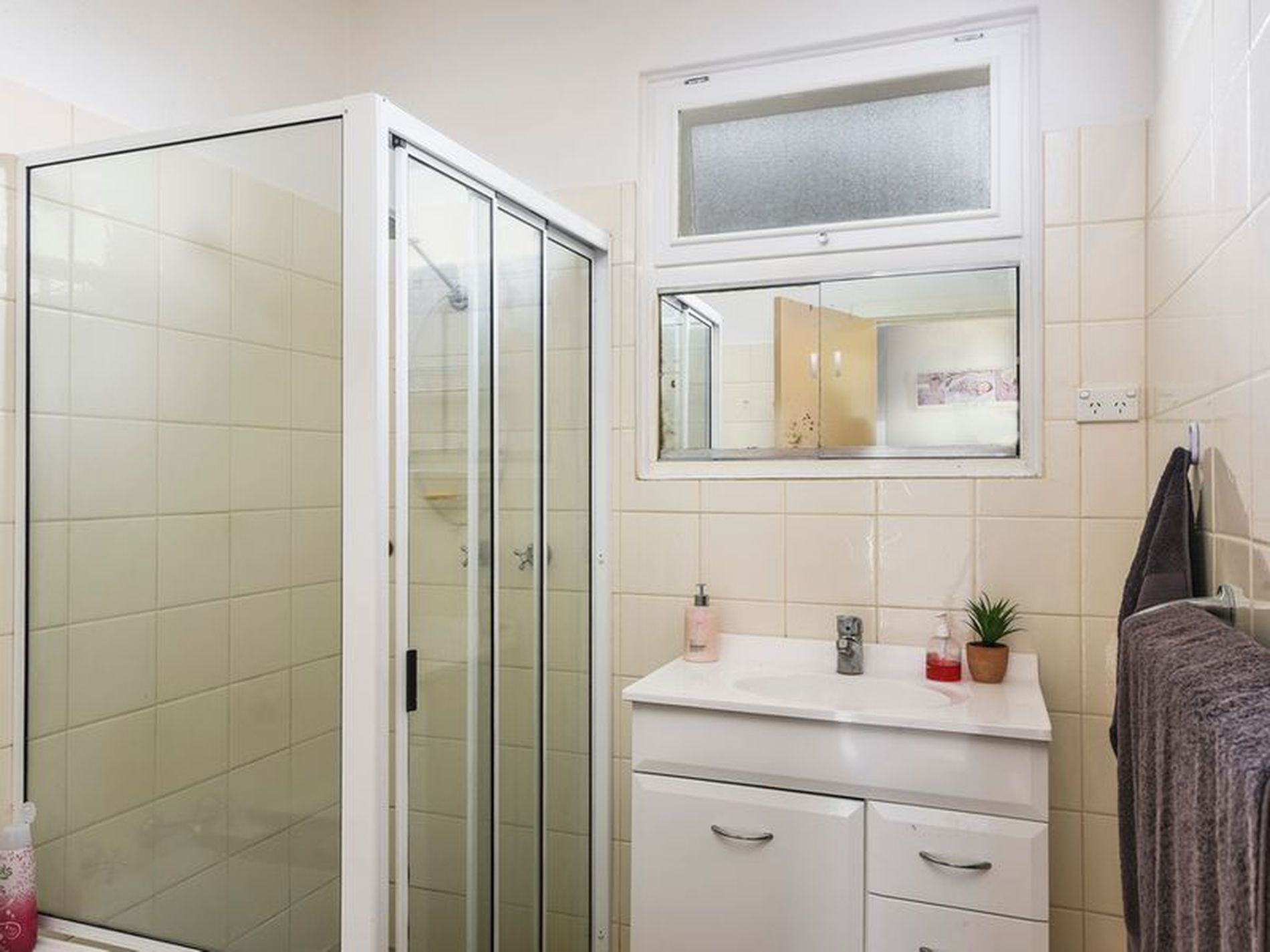 27 Second Street, Millicent