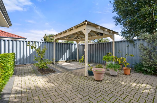 10 Grandis Drive, Baldivis