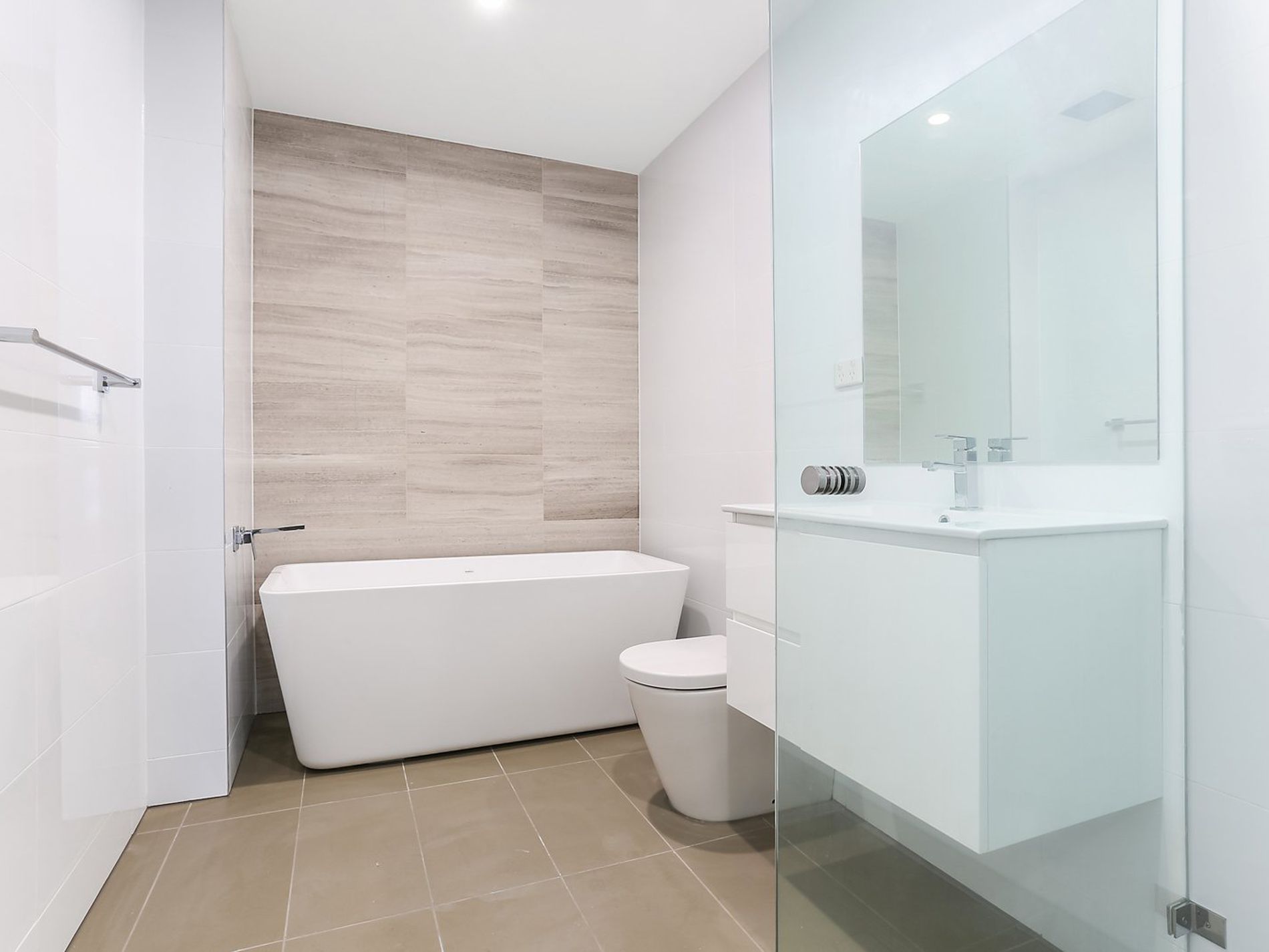 304 / 279 Gardeners Road, Eastlakes