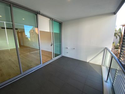205 / 21 Harbour Street, Wollongong