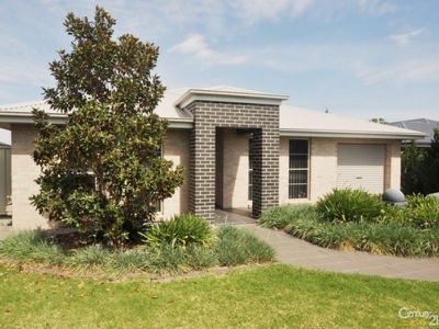 4  Javea Close, Dubbo