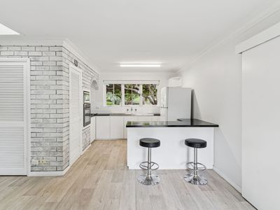 20 Redlands Street, Bayswater