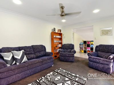 45 Christopher Pl, Sinnamon Park