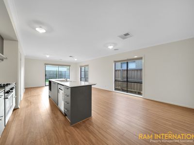 3 KANA WAY, Werribee