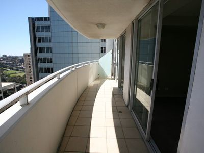 1806 / 77-81 Berry Street, North Sydney