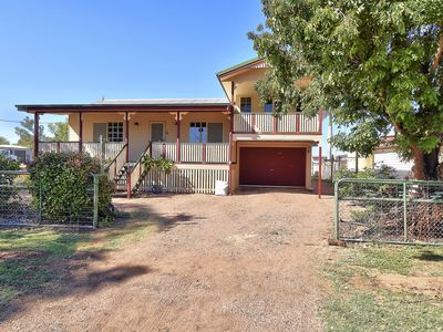 142 Cassowary street, Longreach