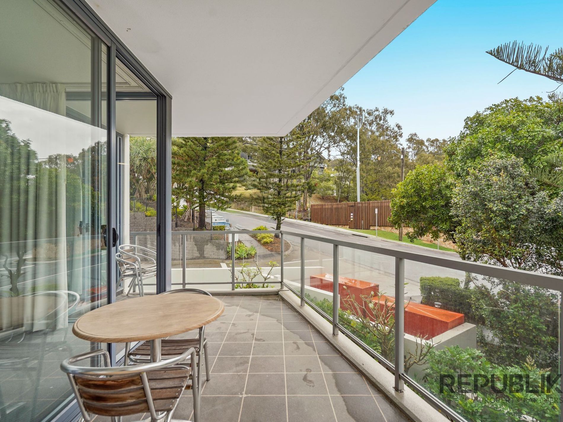 1035 / 1 OCEAN STREET, Burleigh Heads