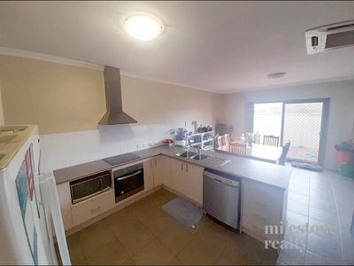 4 / 909 Pilkena Street, Tom Price