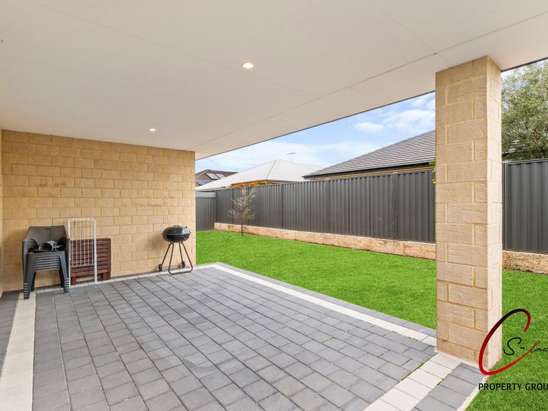 11 Magos Way, Aveley