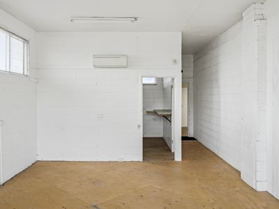 291-293 Hobart Road, Youngtown
