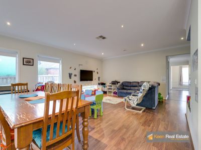 120 Livingstone Blvd, Pakenham