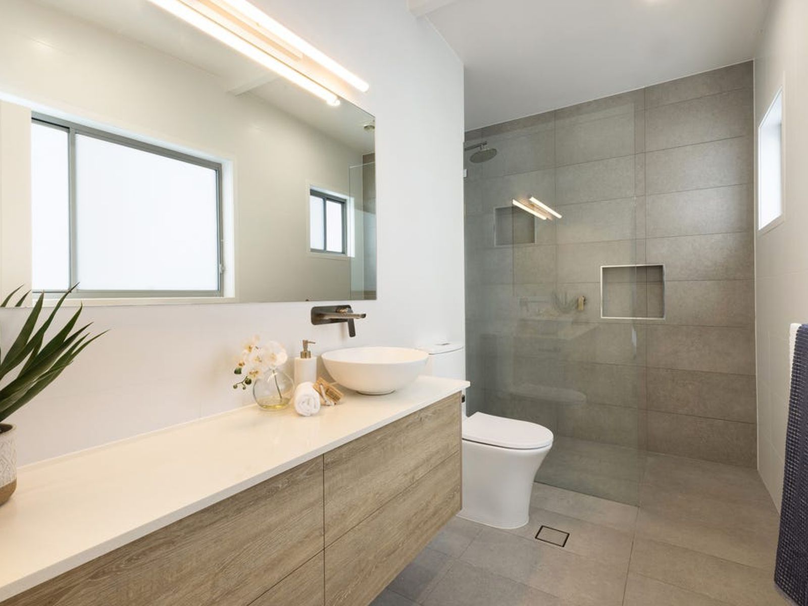 1 / 2 Bower Street, Brunswick Heads