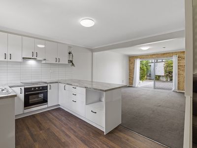 28 / 66 Springwood Road, Rochedale South