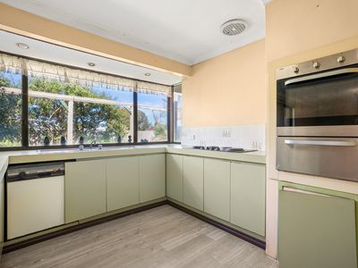 34 RICKETTS COURT, Rockingham