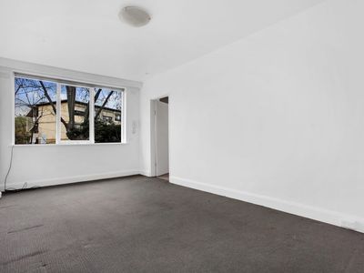 2 / 9 Walker Street, Northcote