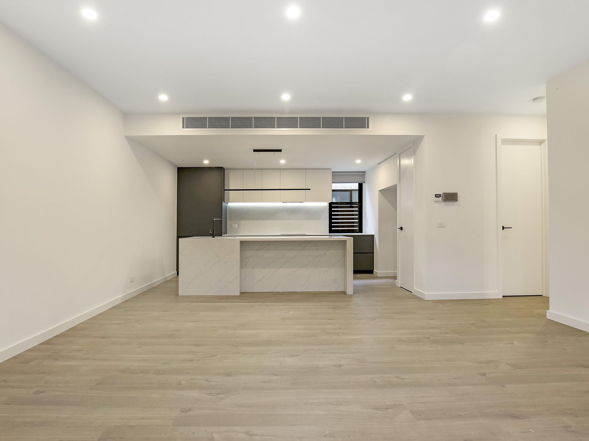 4/8 Walker Street, Moonee Ponds
