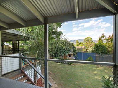 7 FEATHERTOP STREET, Tawonga