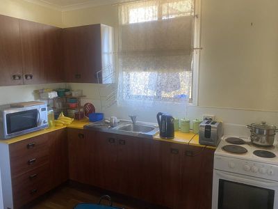 3 / 4 Booth Street, Kingaroy