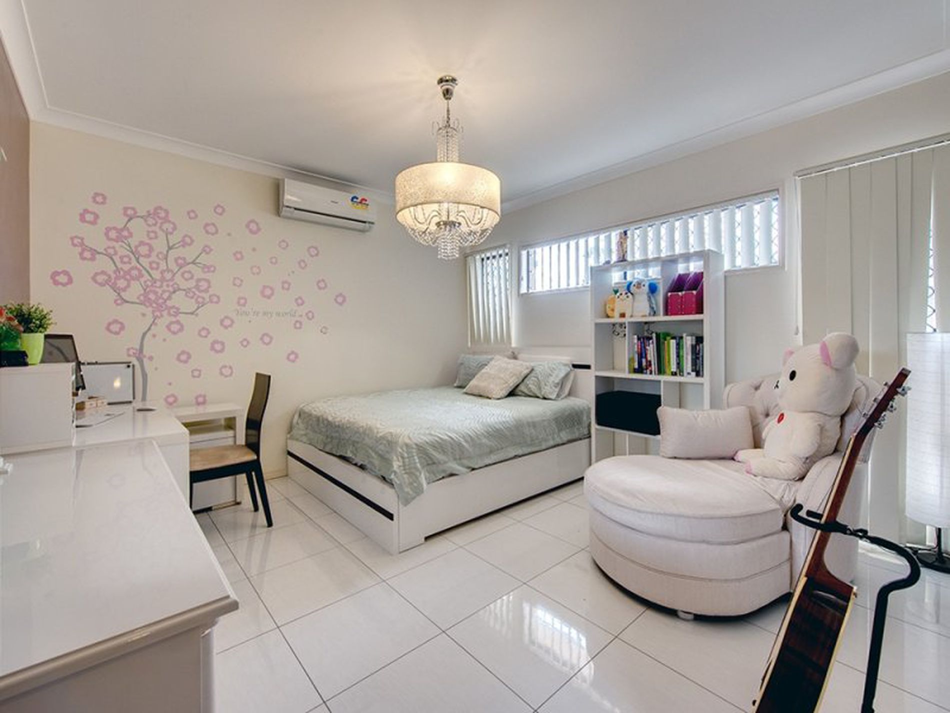 85 Cardena Drive, Augustine Heights