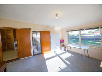 11 Naman Street, Dubbo