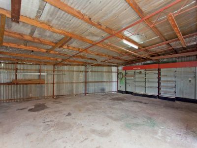 935 WAUGH ROAD , Albury