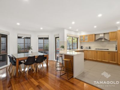 5 Wetherby Court, Rowville