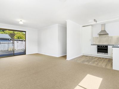 2 / 39 Sale Street, Huonville