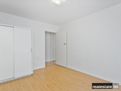 22 / 132 Mounts Bay Road, Perth