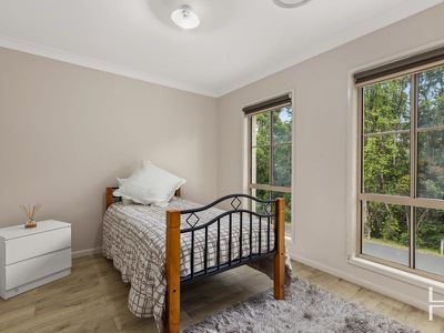 8 Cascade Circuit, Albion Park
