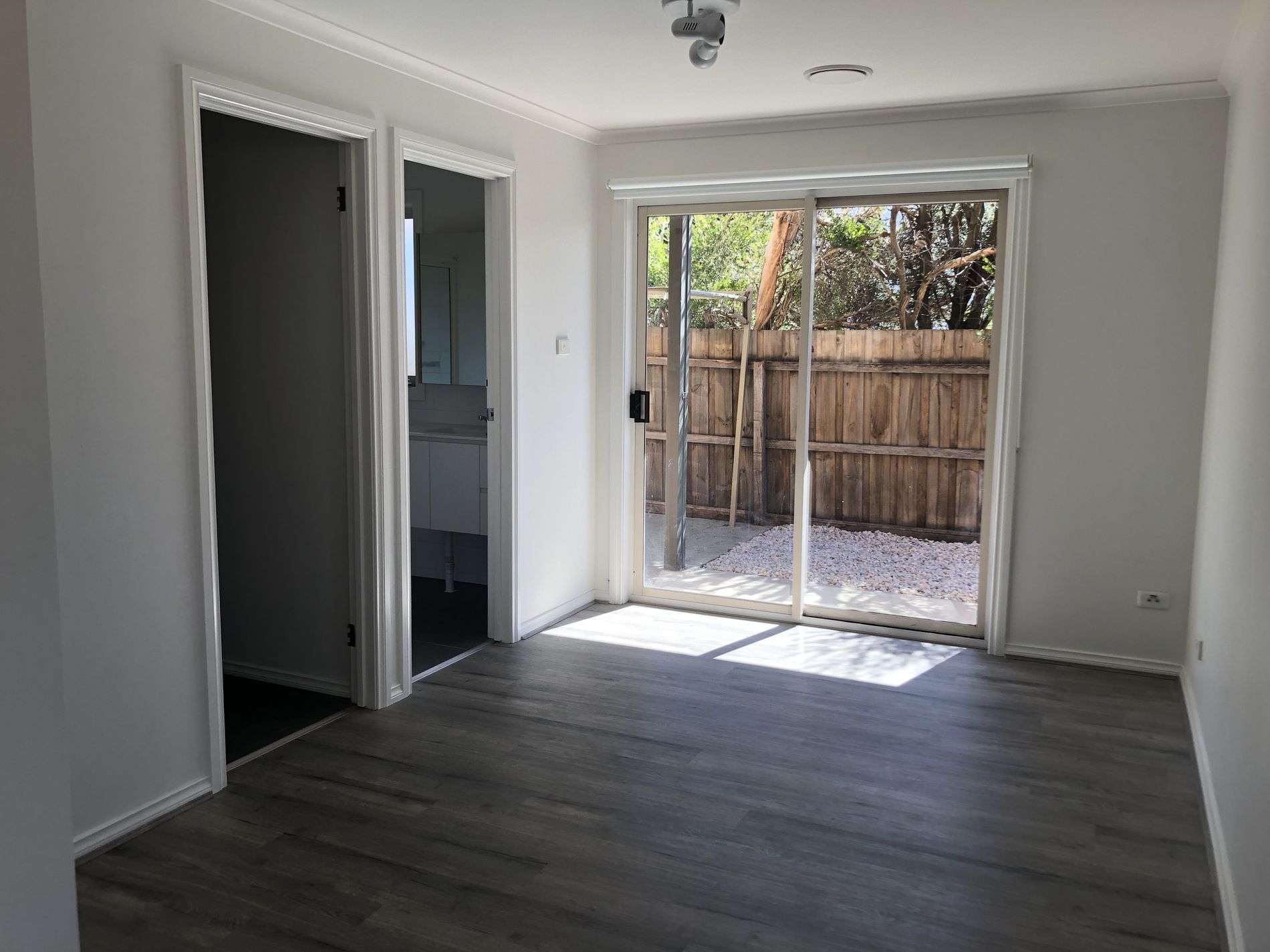 5 / 1A Fairview Street, Belmont