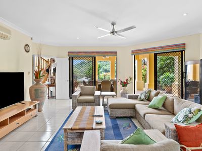 22 Pheasant Street, Bayview Heights