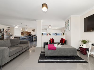17 Pavonia Parade, Baldivis