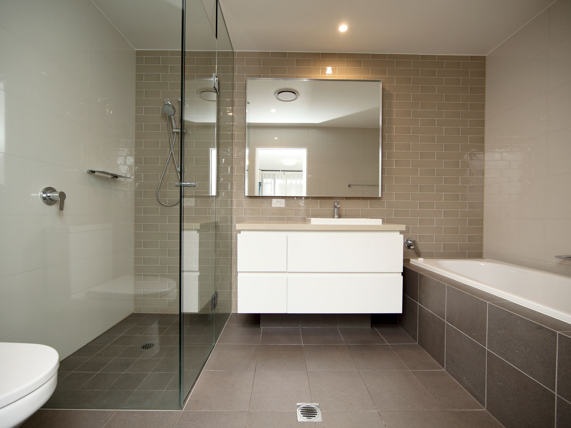 319 / 8 Grattan Close, Forest Lodge