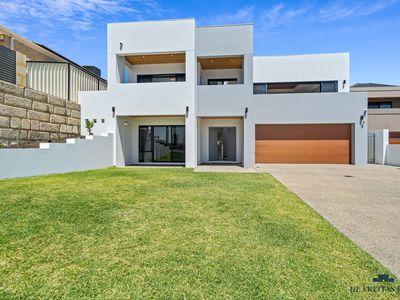 10 Tindal Avenue, Yangebup