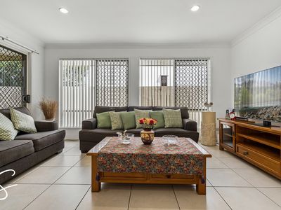 76 Dartmouth Street, Coopers Plains