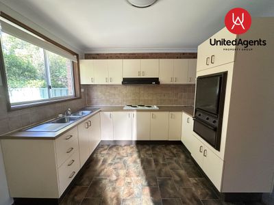 29 / 30 Kings Road, Ingleburn