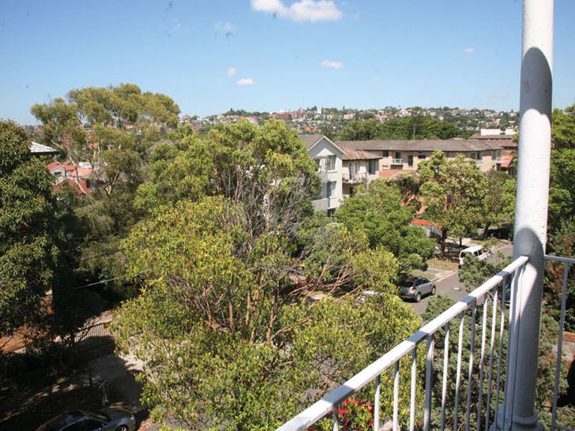 9 / 29 The Avenue Avenue, North Bondi