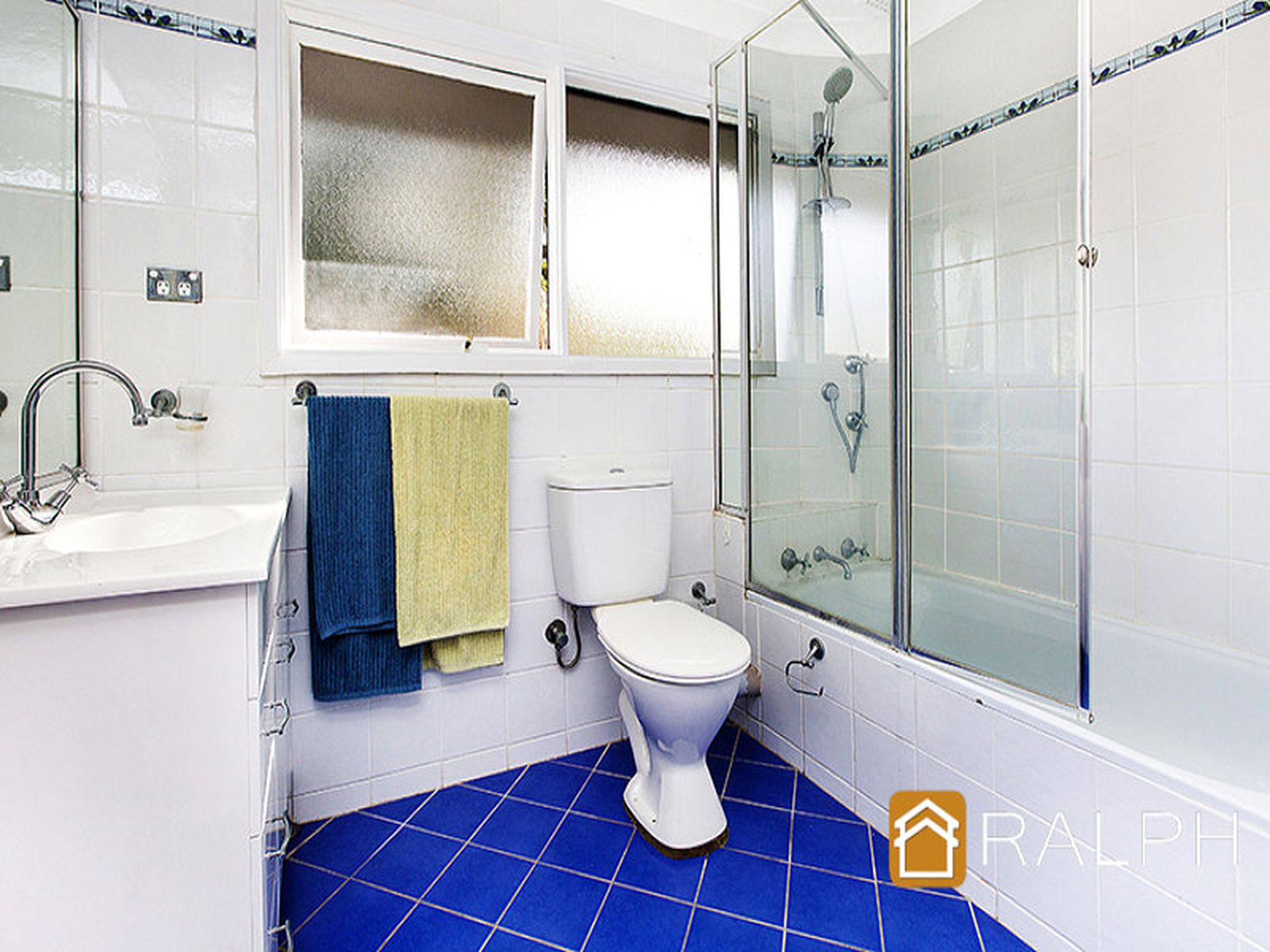 10 / 8A Chiswick Road, Greenacre