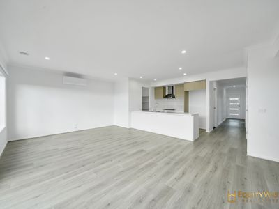 4 Vivero Road, Wyndham Vale