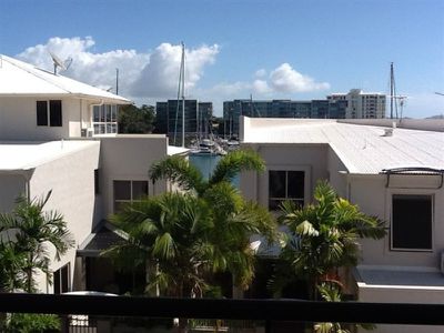 50 / 18 Sir Leslie Thiess Drive, Townsville City