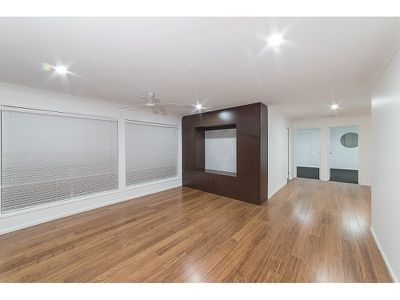 88 The Peninsula, Helensvale