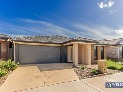 5 Artfield Drive, Werribee