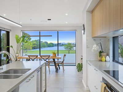 90 Bamboo Avenue, Benowa
