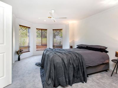22 Fairway Crescent, Mccrae