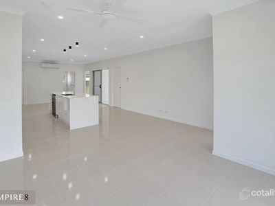 2 / 10 Dray Place, Palmwoods