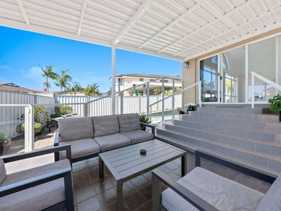6 Bishop Close, Green Valley