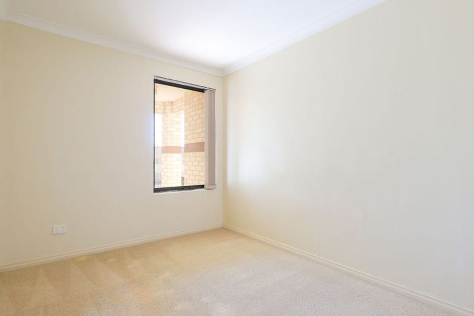 2A Salina Way , Yangebup